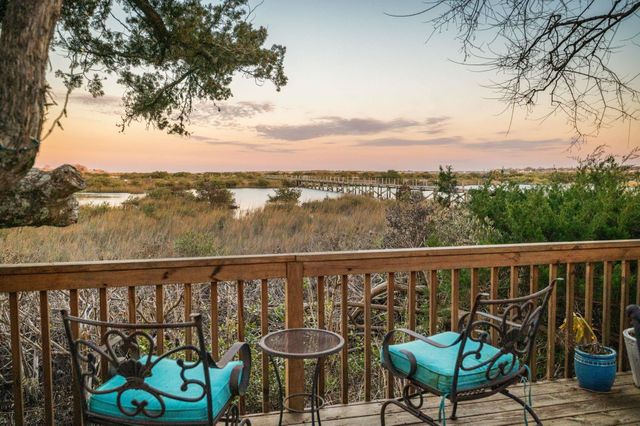 3 Radio Rd, St Augustine, FL 32084