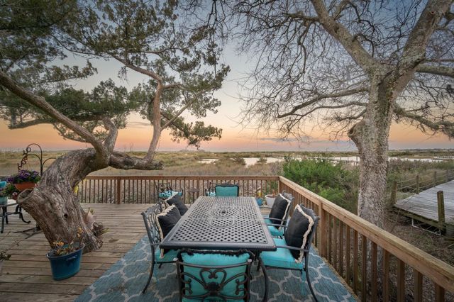 3 Radio Rd, St Augustine, FL 32084