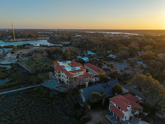 3 Radio Rd, St Augustine, FL 32084