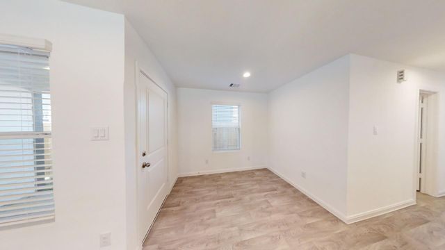 16811 N Marie Village Drive, Conroe, TX 77306