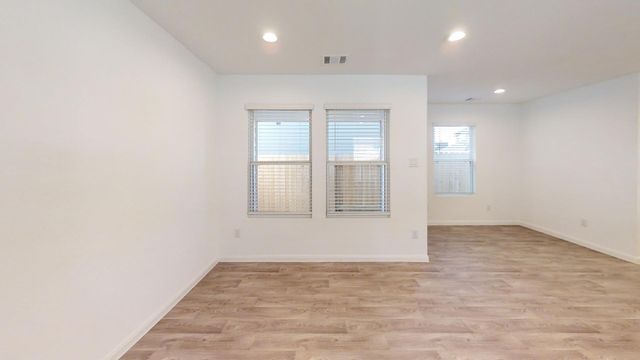 16811 N Marie Village Drive, Conroe, TX 77306