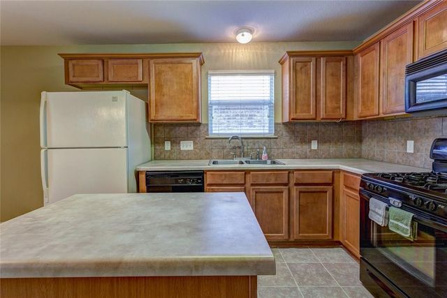 2304 Billy Fiske LN, Austin, TX 78748