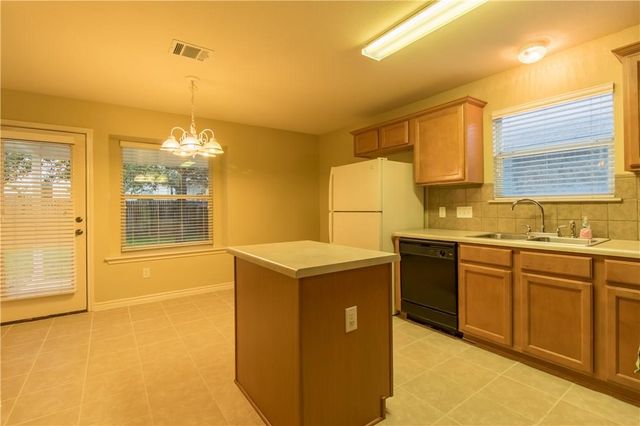 2304 Billy Fiske LN, Austin, TX 78748