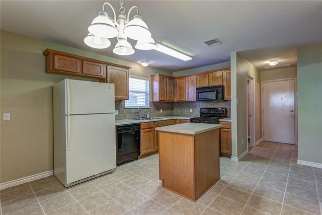 2304 Billy Fiske LN, Austin, TX 78748
