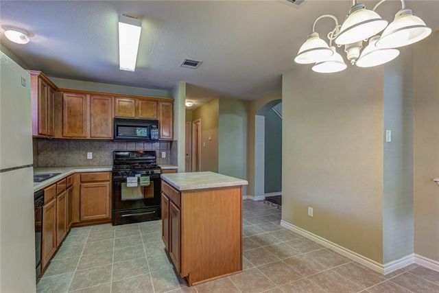 2304 Billy Fiske LN, Austin, TX 78748