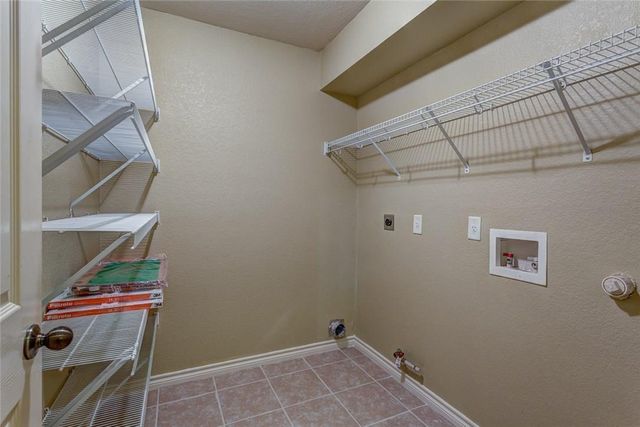 2304 Billy Fiske LN, Austin, TX 78748