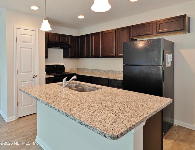 8584 HARE Avenue, Jacksonville, FL 32211