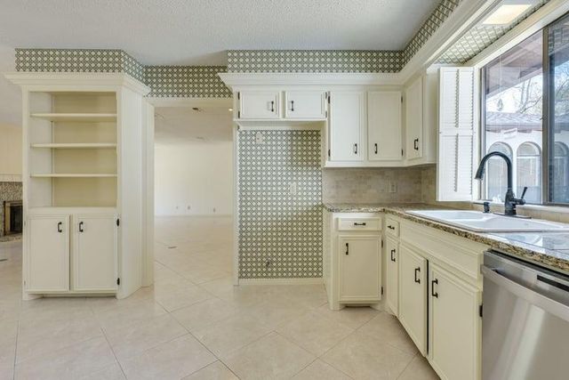 812 Electra, Lakeway, TX 78734