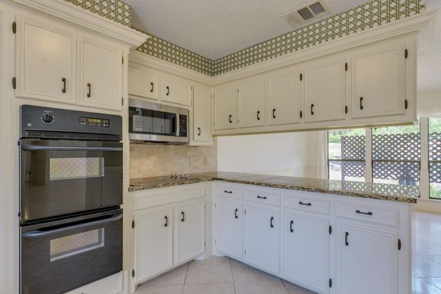 812 Electra, Lakeway, TX 78734