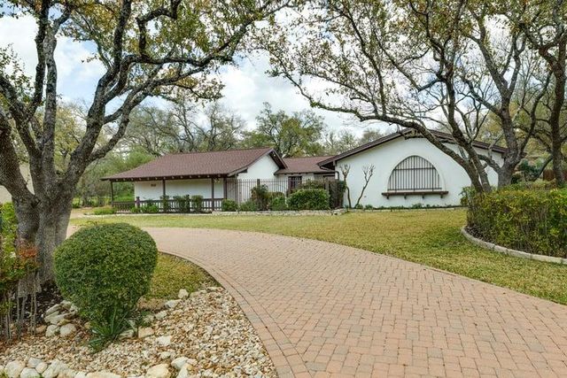 812 Electra, Lakeway, TX 78734