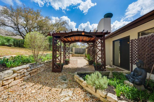 812 Electra, Lakeway, TX 78734