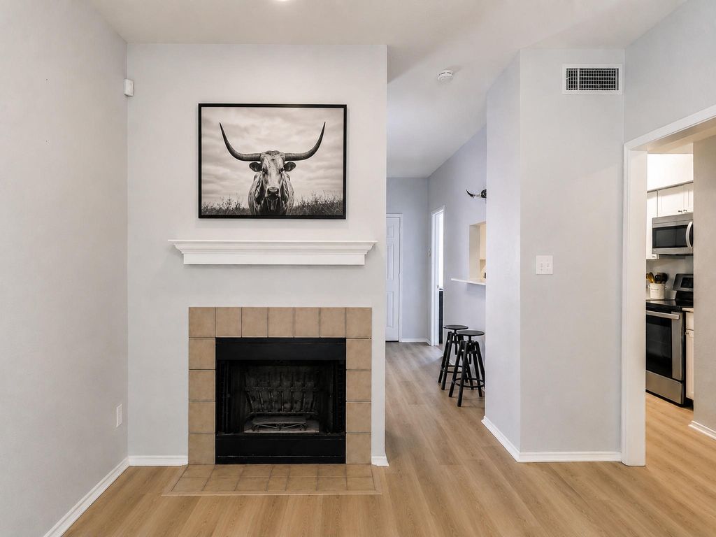 3212 Donnelly Circle 501, Fort Worth, TX 76107 — photo 3