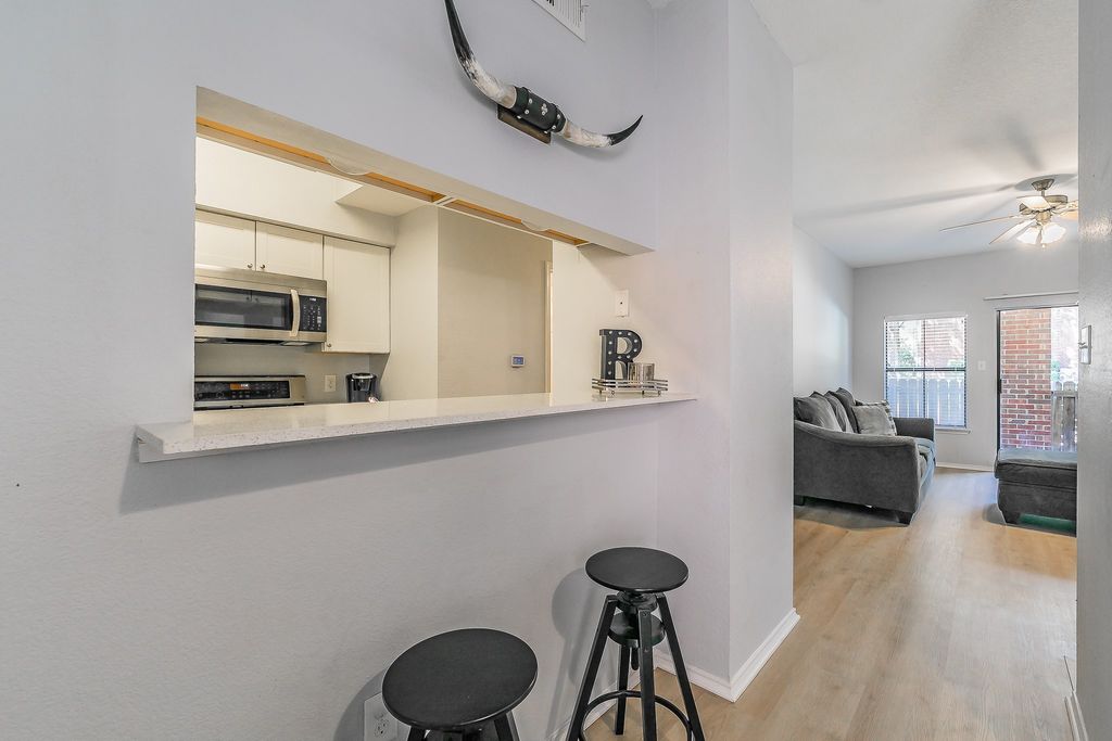 3212 Donnelly Circle 501, Fort Worth, TX 76107 — photo 5