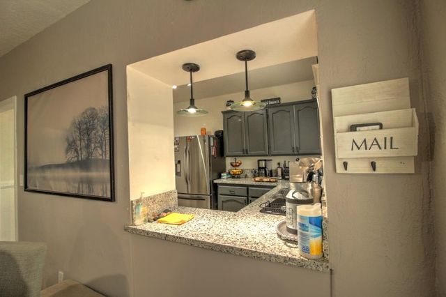 717 2nd St., Modesto, CA 95351