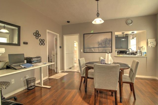 717 2nd St., Modesto, CA 95351