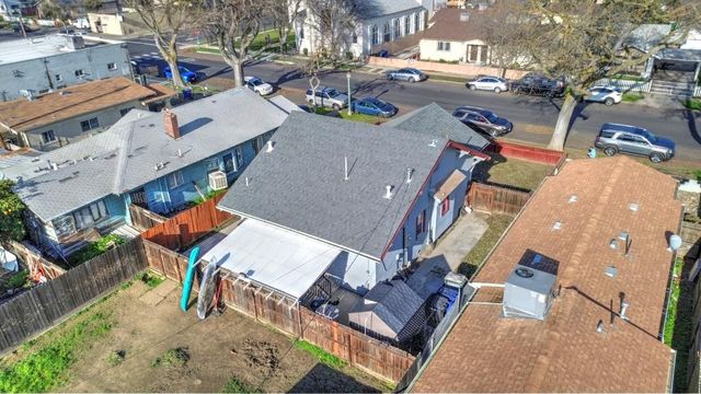 717 2nd St., Modesto, CA 95351