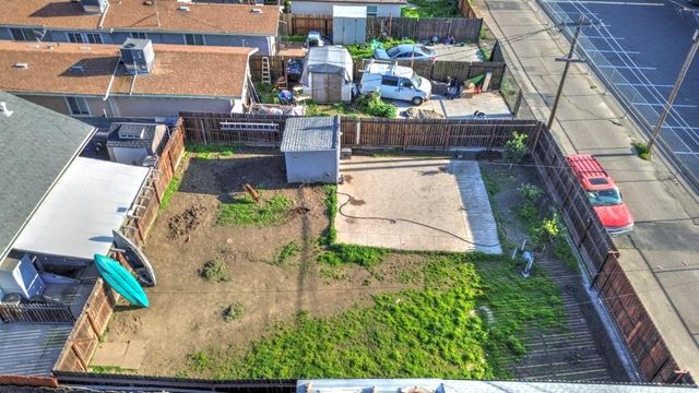 717 2nd St., Modesto, CA 95351