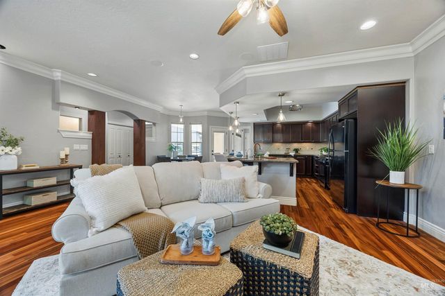 4422 N Mackenzie Lane, Boise, ID 83703