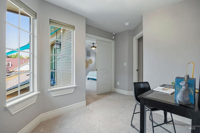 4422 N Mackenzie Lane, Boise, ID 83703