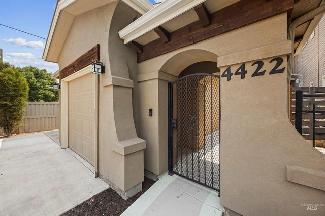 4422 N Mackenzie Lane, Boise, ID 83703