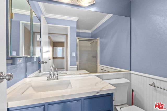 1131 Alta Loma Road 311, West Hollywood, CA 90069
