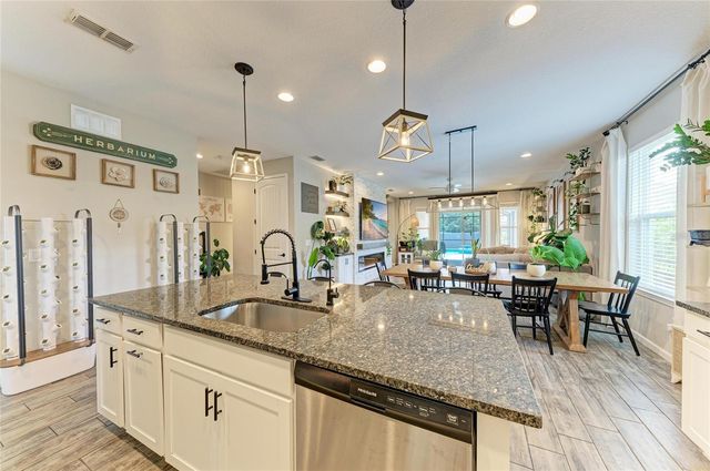 11227 SPRING GATE TRAIL, Bradenton, FL 34211