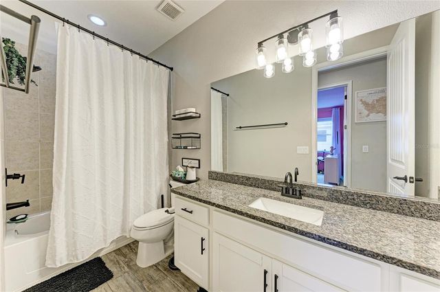 11227 SPRING GATE TRAIL, Bradenton, FL 34211