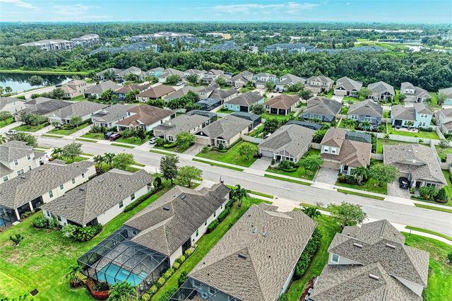 11227 SPRING GATE TRAIL, Bradenton, FL 34211