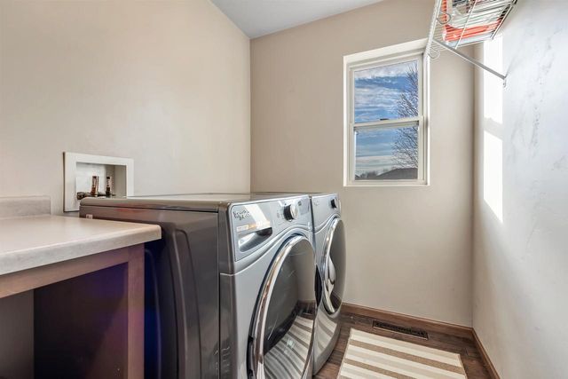 2937 YELLOW JASMINE WAY, Green Bay, WI 54313