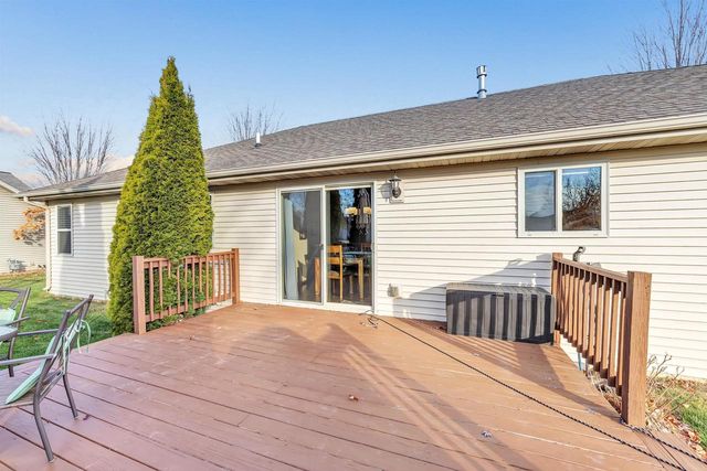 2937 YELLOW JASMINE WAY, Green Bay, WI 54313