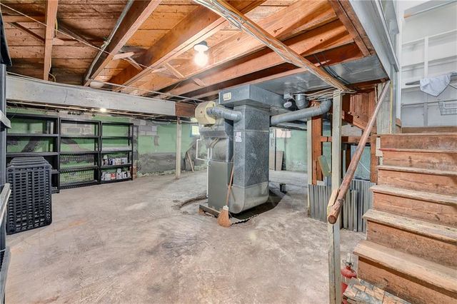 200 SW Madison Street, Lee's Summit, MO 64063