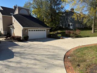 745 Highland Drive, Columbus, OH 43214