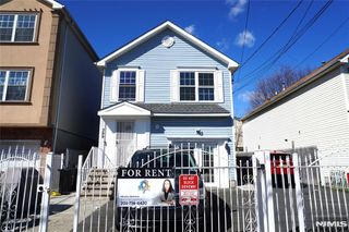 399 6th Street, Newark, NJ 07103