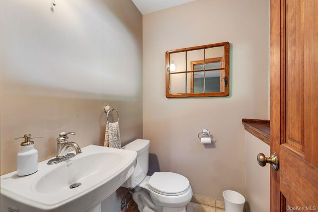1480 State Route 17A, Warwick, NY 10990
