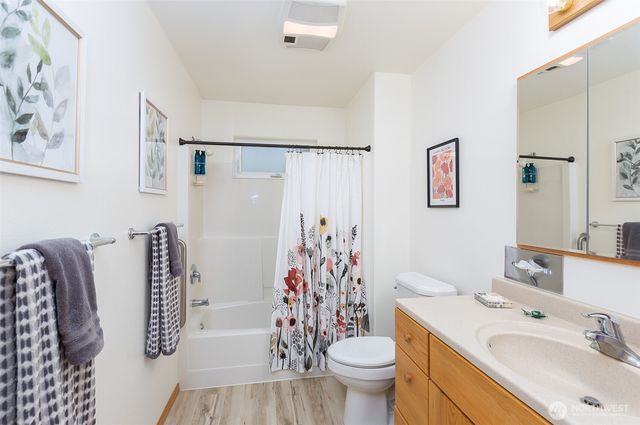 1180 Thornton Drive, Sequim, WA 98382