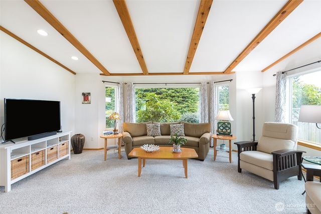 1180 Thornton Drive, Sequim, WA 98382