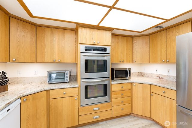 1180 Thornton Drive, Sequim, WA 98382