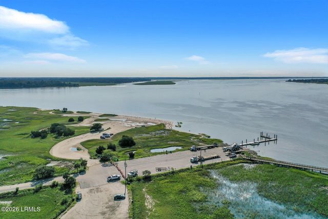 1009 11th Street, Port Royal, SC 29935