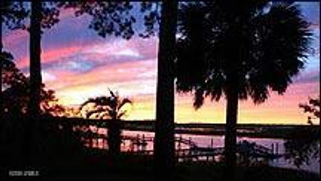 1009 11th Street, Port Royal, SC 29935