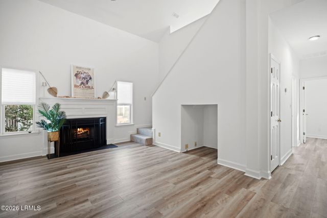 1009 11th Street, Port Royal, SC 29935