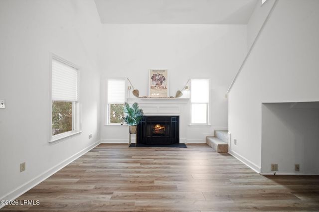 1009 11th Street, Port Royal, SC 29935