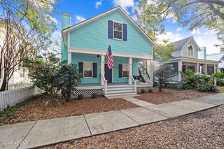 1009 11th Street, Port Royal, SC 29935