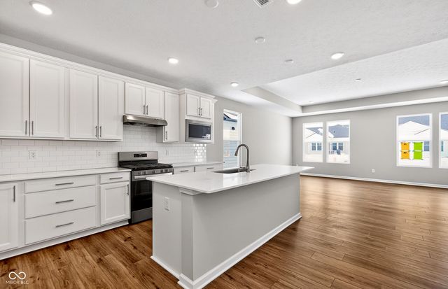 13325 Seven Springs Lane, Noblesville, IN 46060