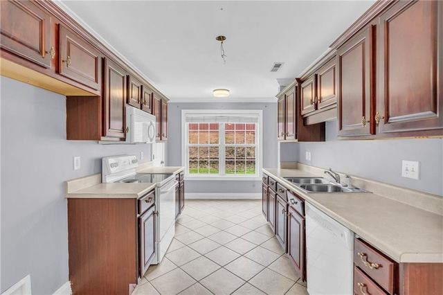 37 Walton Creek SW Drive, Rome, GA 30165