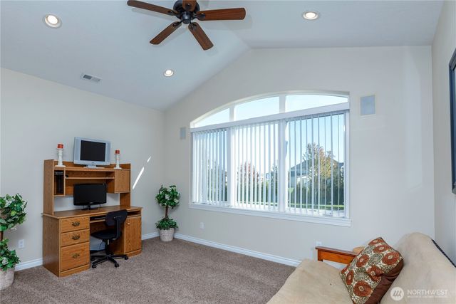 9486 NE Stonecrest Road, Moses Lake, WA 98837