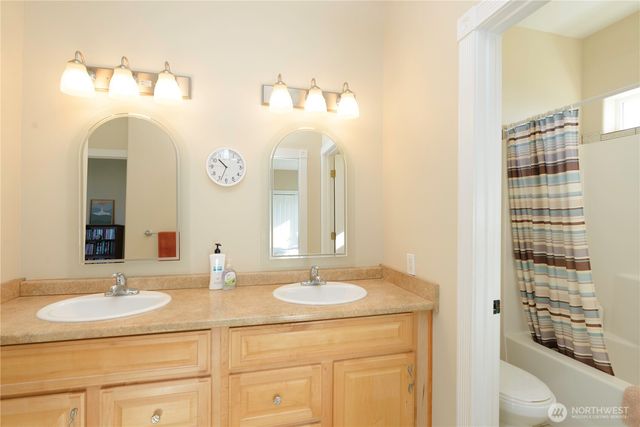 9486 NE Stonecrest Road, Moses Lake, WA 98837