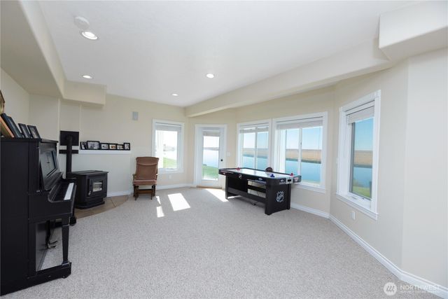 9486 NE Stonecrest Road, Moses Lake, WA 98837