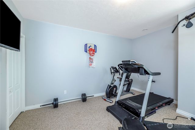 9486 NE Stonecrest Road, Moses Lake, WA 98837