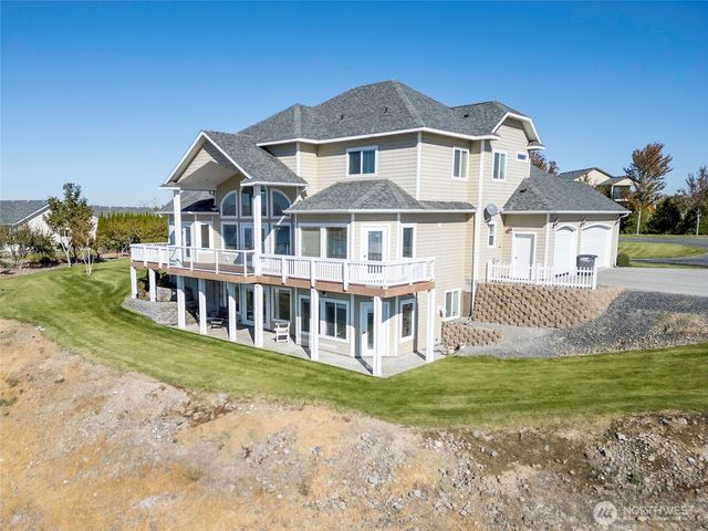 9486 NE Stonecrest Road, Moses Lake, WA 98837