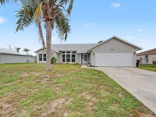 791 SW General Patton Terrace, Port St. Lucie, FL 34953